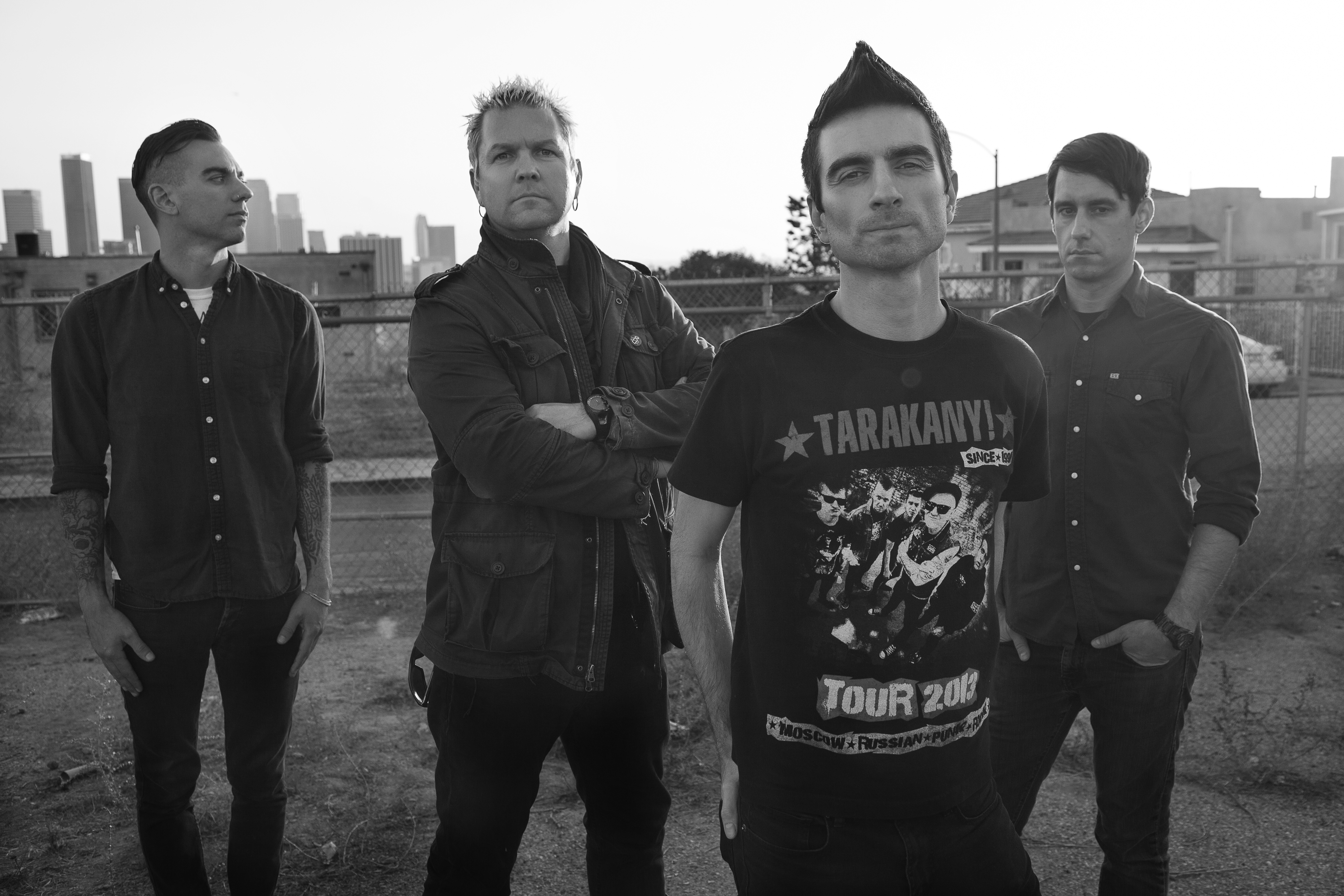 Группа флаг. Anti-Flag –20/20 Vision LP. Группа Anti-Flag. Анти флаг группа. Anti-Flag 